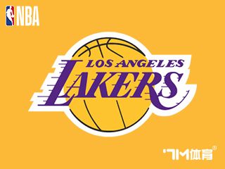 里夫斯:我们要坚定执行既定防守轮换和战术体系